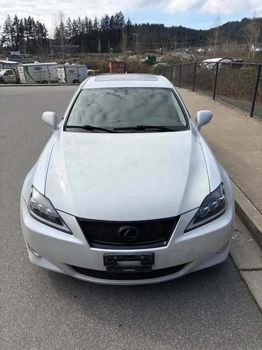 2007 Lexus IS 2nd Gen - Image 2 of 12
