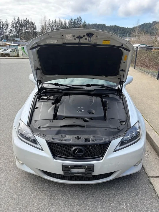 2007 Lexus IS 2nd Gen - Image 6 of 12