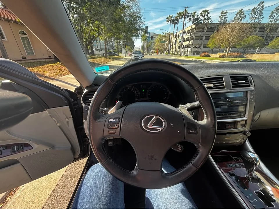 2007 Lexus IS 2nd Gen - Image 7 of 8