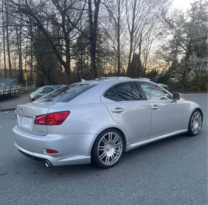 2007 Lexus IS 2nd Gen - Image 5 of 5