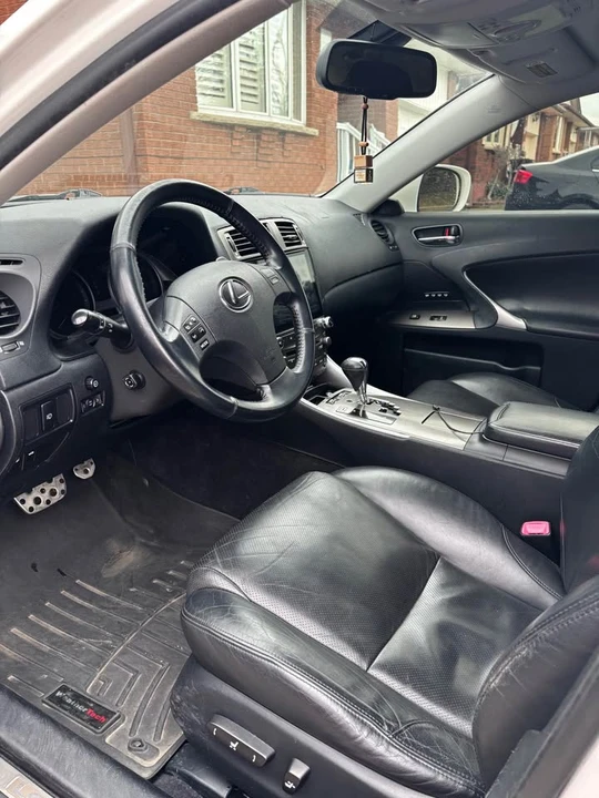 2007 Lexus IS 2nd Gen - Image 6 of 13