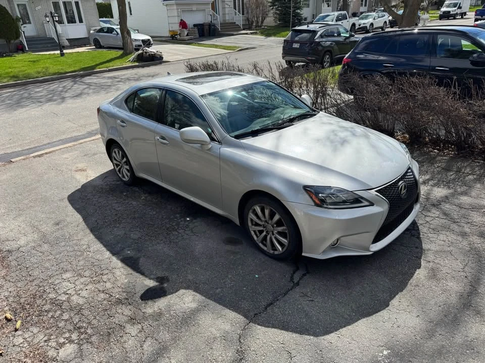 2007 Lexus IS 2nd Gen - Image 2 of 8
