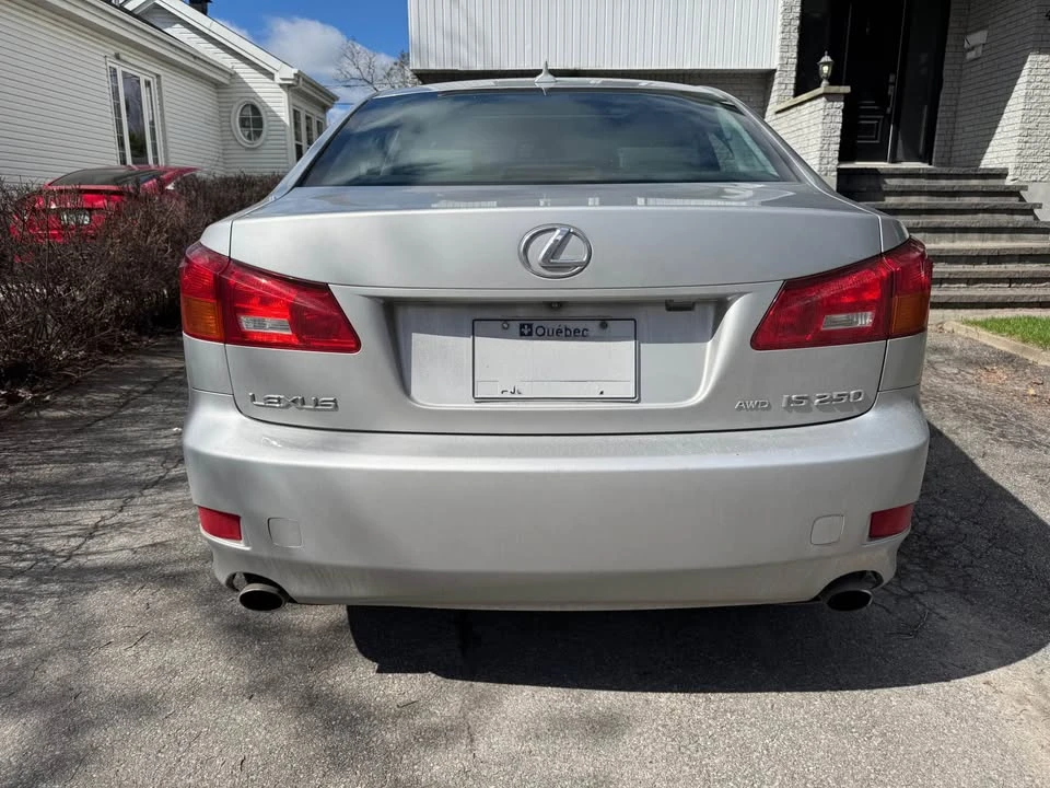 2007 Lexus IS 2nd Gen - Image 4 of 8