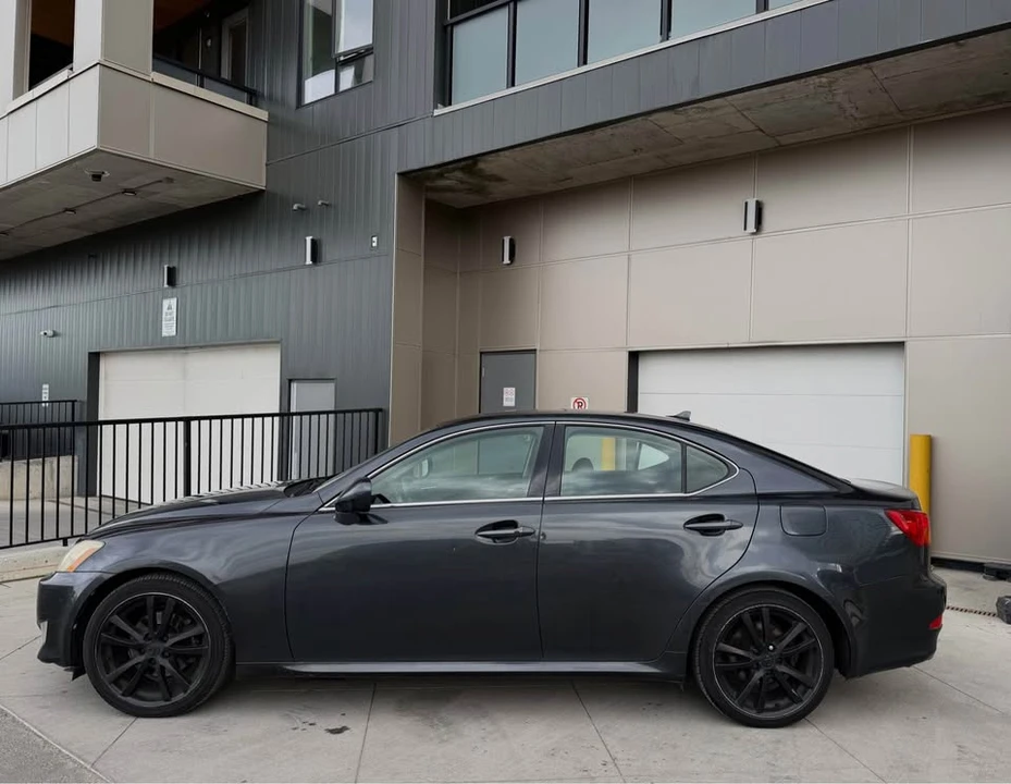 2007 Lexus IS 2nd Gen - Image 3 of 12