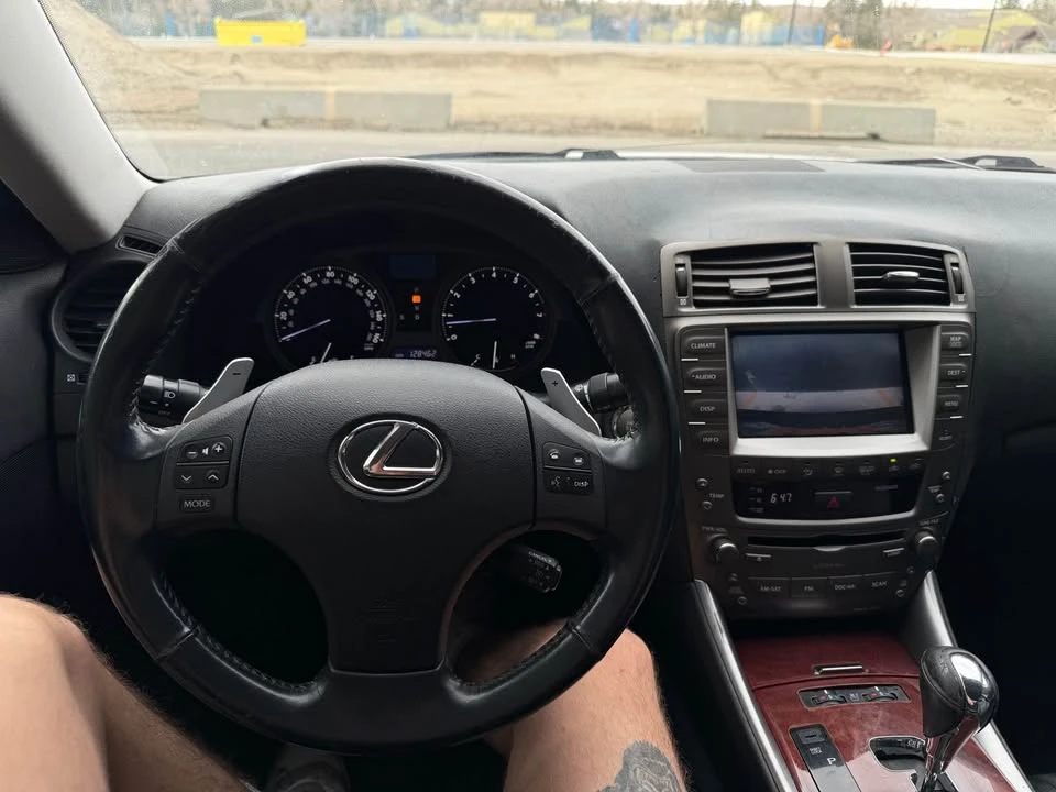 2007 Lexus IS 2nd Gen - Image 8 of 12