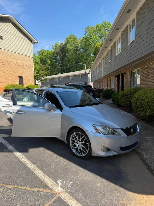 2007 Lexus IS 2nd Gen - Image 6 of 7