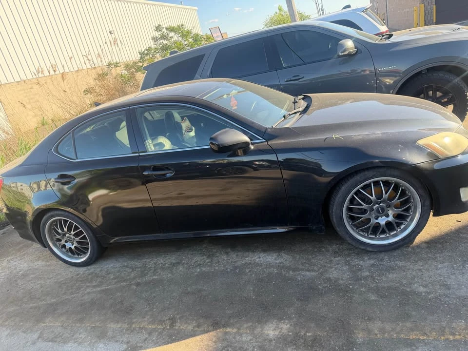 2007 Lexus IS 2nd Gen - Image 2 of 7