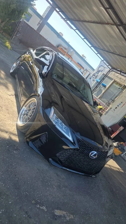 2007 Lexus IS 2nd Gen - Image 3 of 10