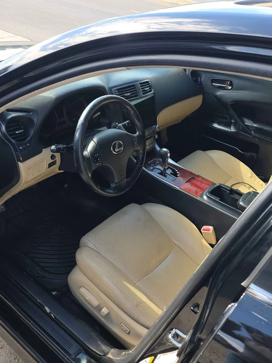 2007 Lexus IS 2nd Gen - Image 9 of 10