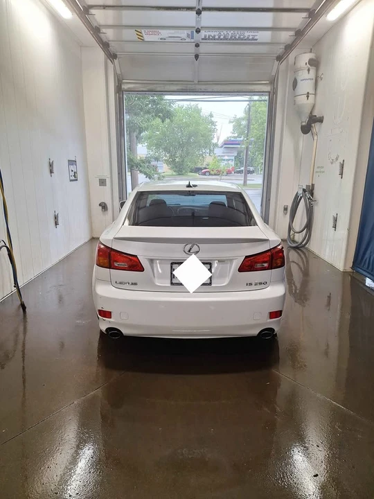 2007 Lexus IS 2nd Gen - Image 2 of 10