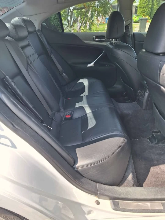 2007 Lexus IS 2nd Gen - Image 7 of 10