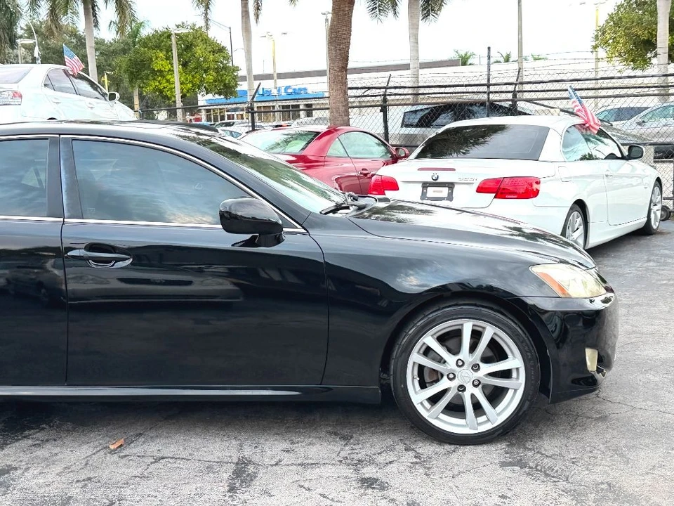 2007 Lexus IS 2nd Gen - Image 14 of 21