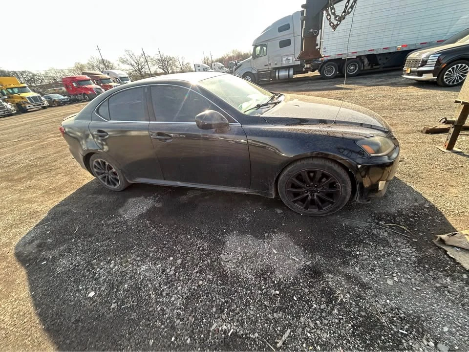 2007 Lexus IS 2nd Gen - Image 2 of 4
