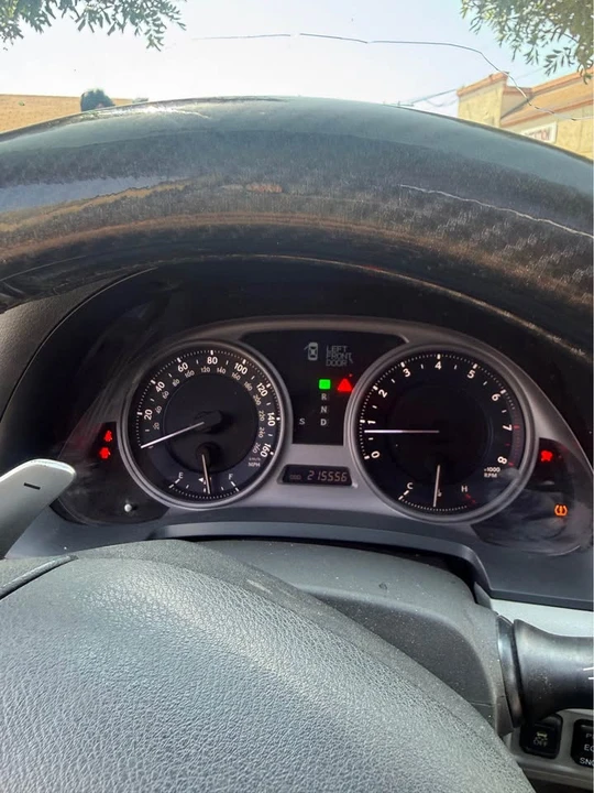 2007 Lexus IS 2nd Gen - Image 11 of 12