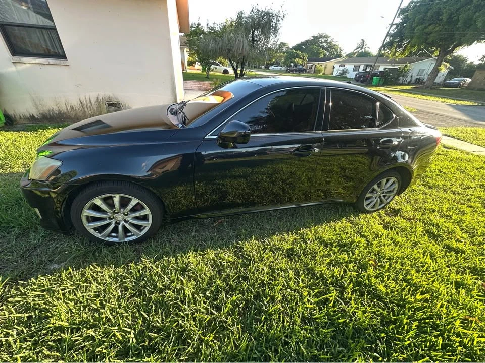 2007 Lexus IS 2nd Gen - Image 10 of 10