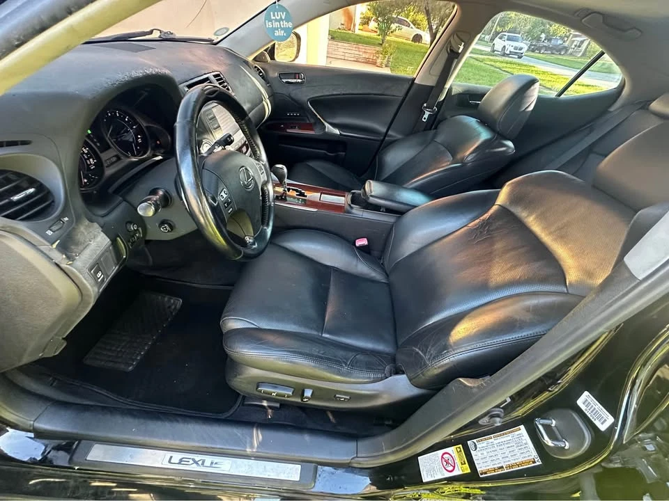 2007 Lexus IS 2nd Gen - Image 5 of 10