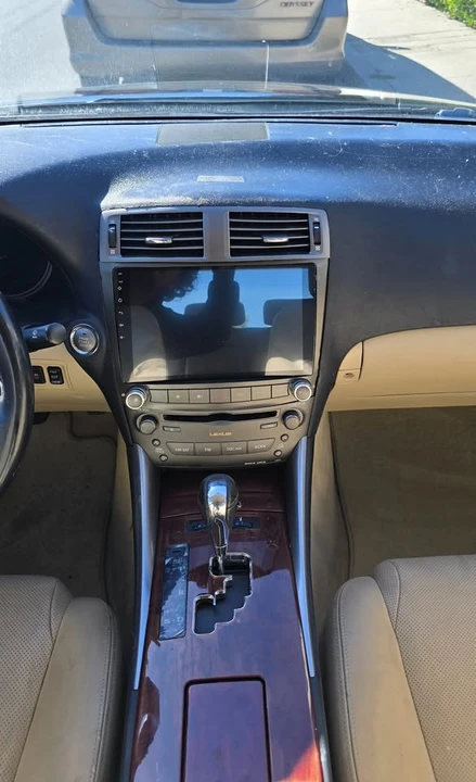 2007 Lexus IS 2nd Gen - Image 8 of 11