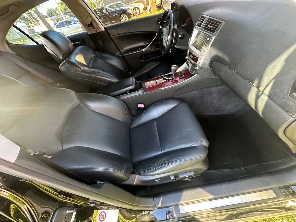 2007 Lexus IS 2nd Gen - Image 2 of 10
