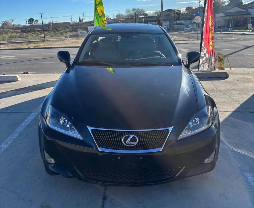2007 Lexus IS 2nd Gen - Image 4 of 5