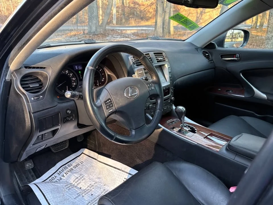 2007 Lexus IS 2nd Gen - Image 17 of 20