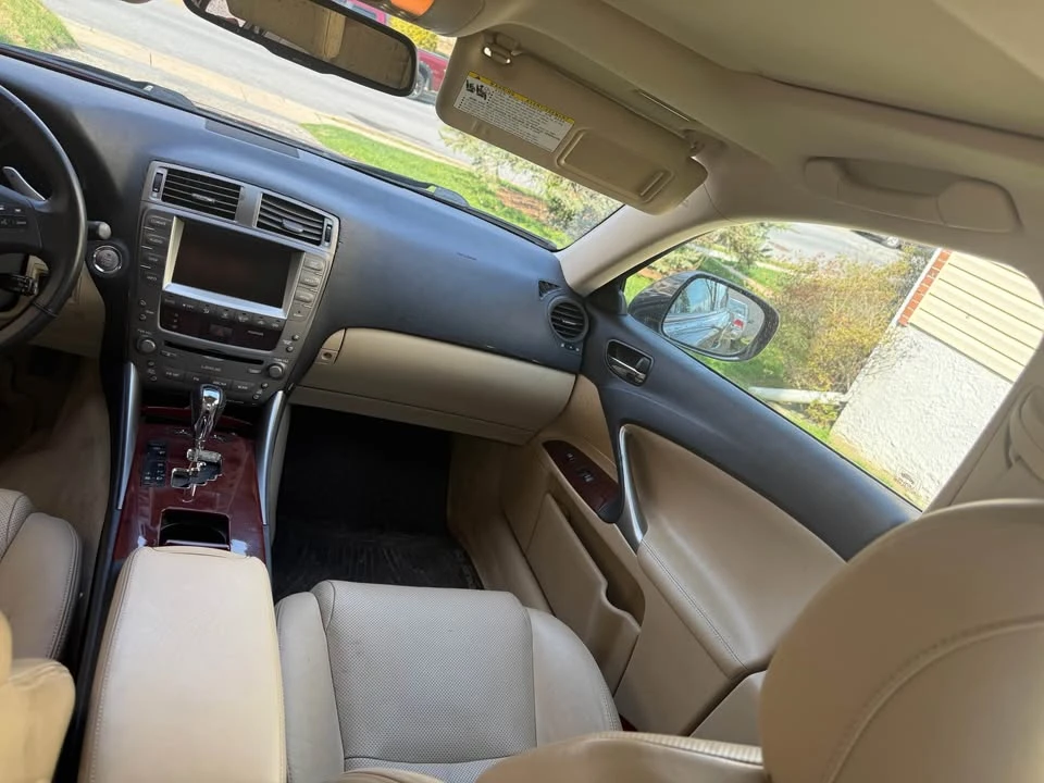 2007 Lexus IS 2nd Gen - Image 6 of 11