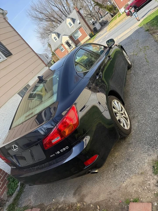 2007 Lexus IS 2nd Gen - Image 5 of 11