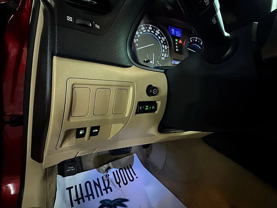 2007 Lexus IS 2nd Gen - Image 17 of 20