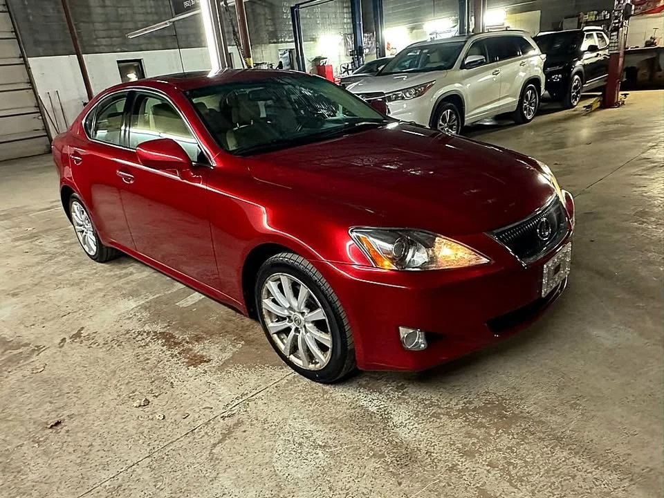 2007 Lexus IS 2nd Gen - Image 9 of 20