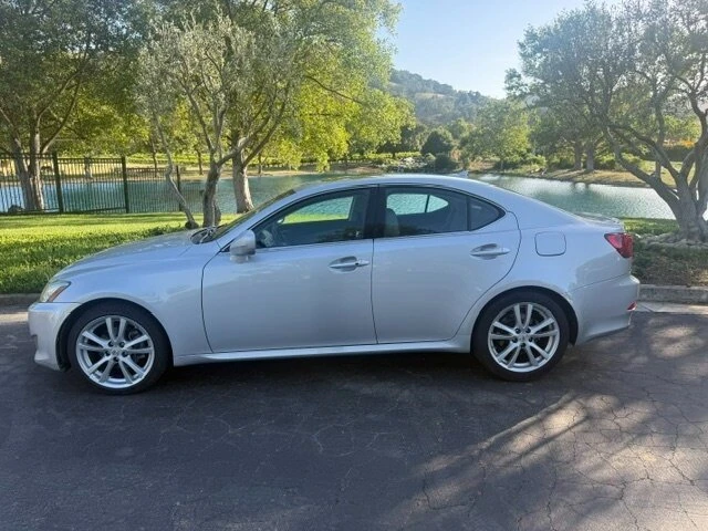 2007 Lexus IS 2nd Gen - Image 2 of 12