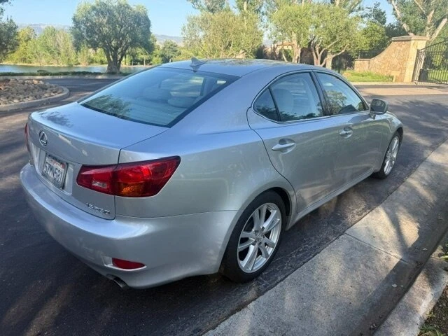 2007 Lexus IS 2nd Gen - Image 4 of 12