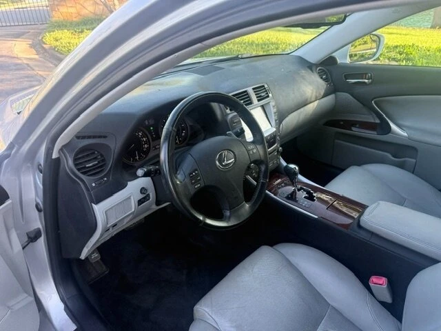 2007 Lexus IS 2nd Gen - Image 6 of 12