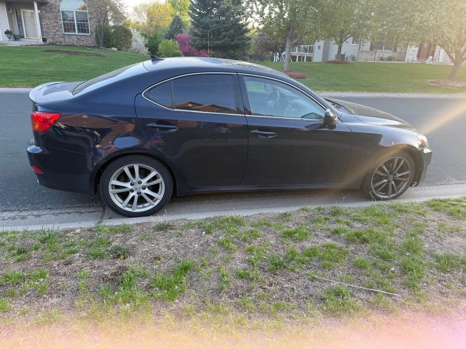 2007 Lexus IS 2nd Gen - Image 2 of 6