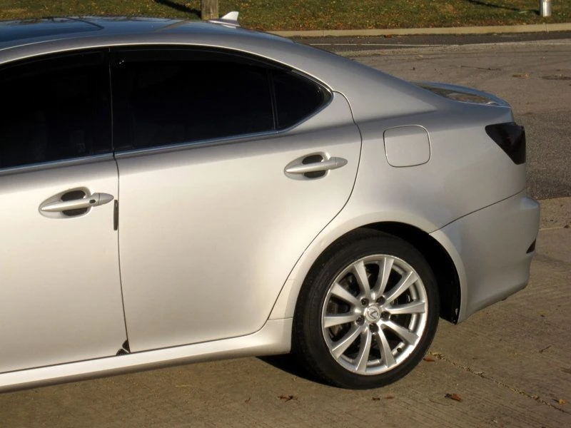 2007 Lexus IS 2nd Gen - Image 8 of 12