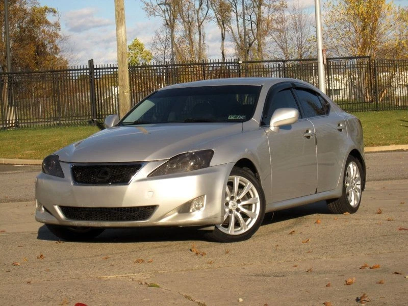 2007 Lexus IS 2nd Gen - Image 3 of 12