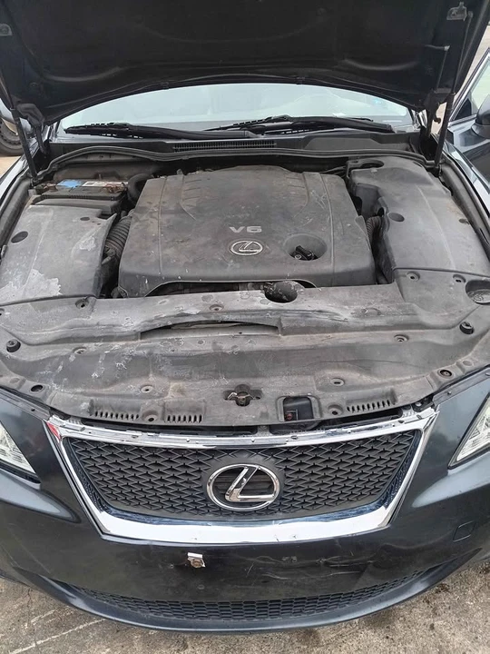 2007 Lexus IS 2nd Gen - Image 10 of 11