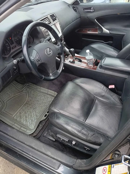 2007 Lexus IS 2nd Gen - Image 8 of 11