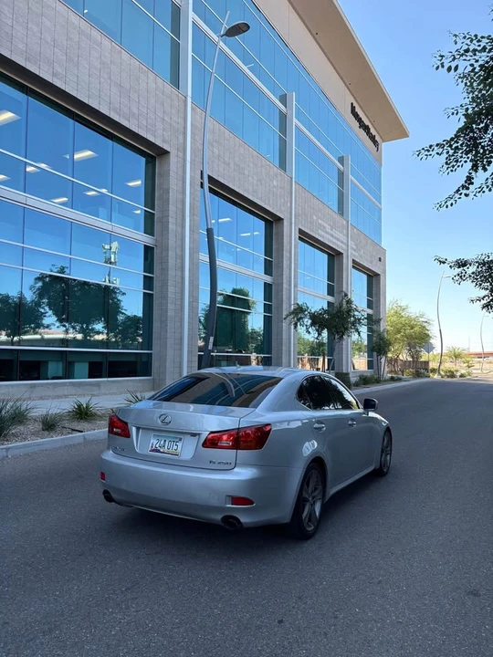 2007 Lexus IS 2nd Gen - Image 3 of 8