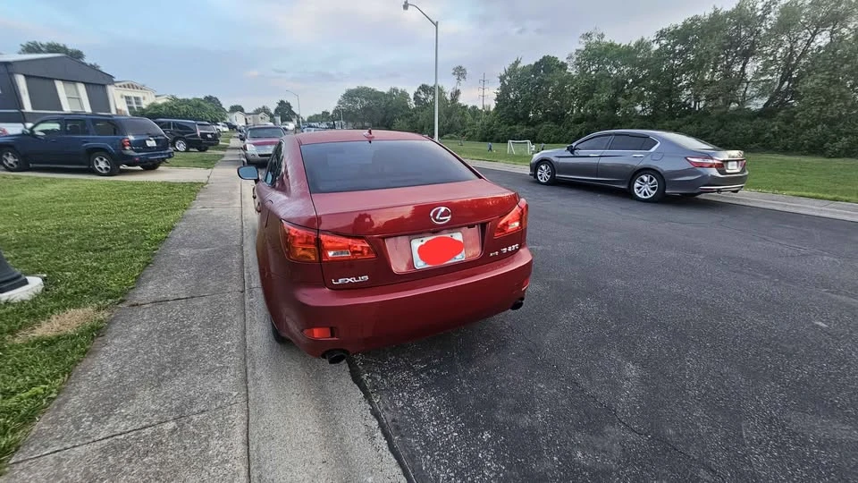 2007 Lexus IS 2nd Gen - Image 6 of 10