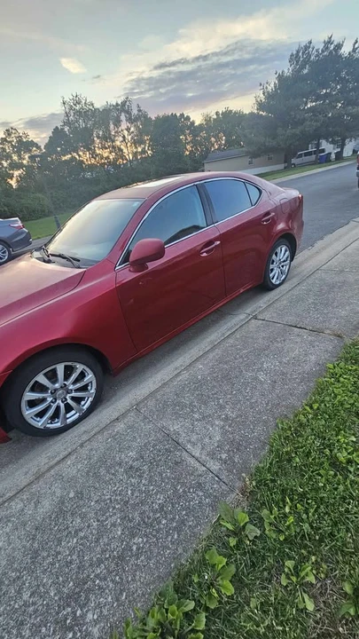 2007 Lexus IS 2nd Gen - Image 4 of 10