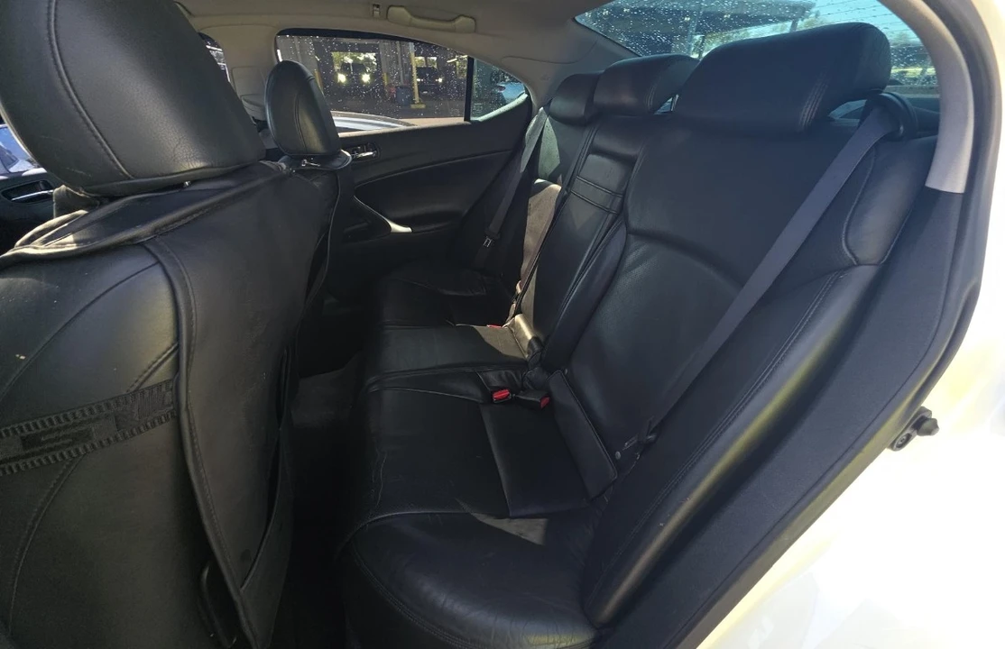 2007 Lexus IS 2nd Gen - Image 11 of 12