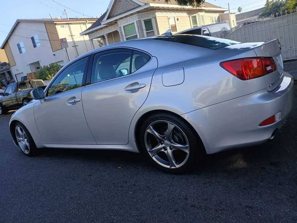 2007 Lexus IS 2nd Gen - Image 4 of 20