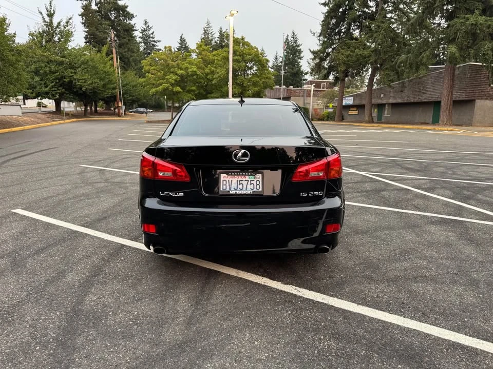2007 Lexus IS 2nd Gen - Image 4 of 19