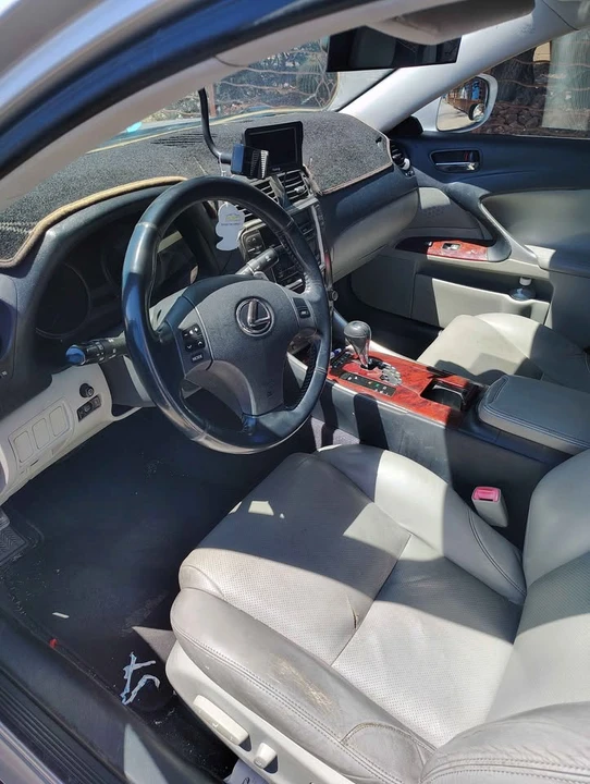 2007 Lexus IS 2nd Gen - Image 3 of 8