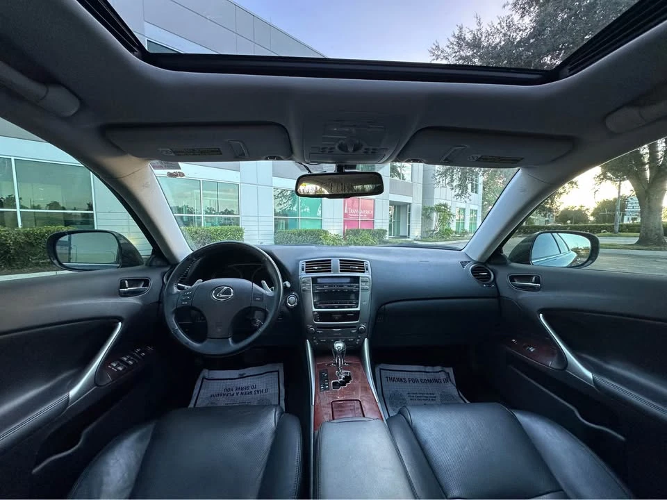 2007 Lexus IS 2nd Gen - Image 9 of 20