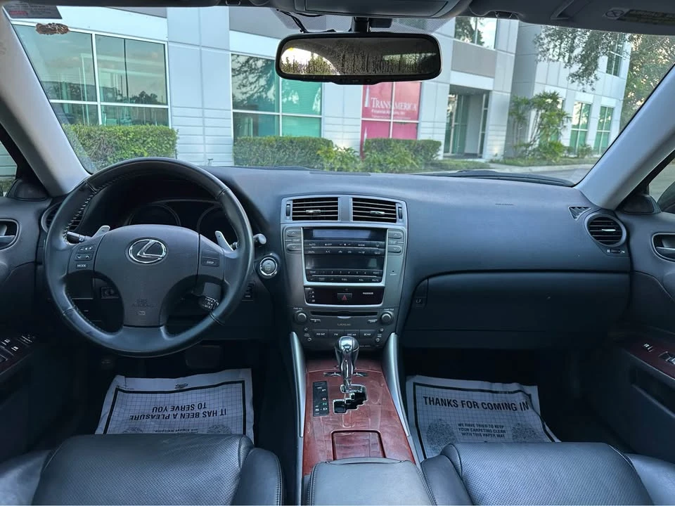 2007 Lexus IS 2nd Gen - Image 10 of 20