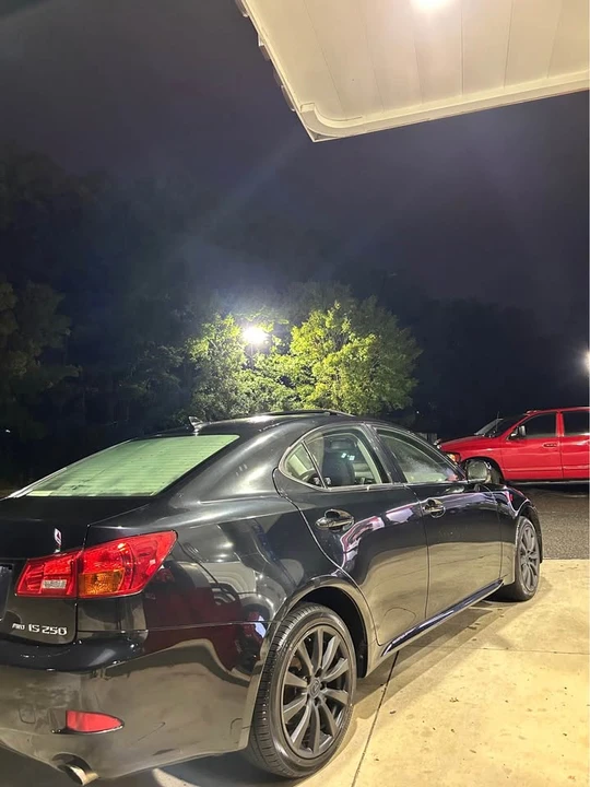 2007 Lexus IS 2nd Gen - Image 3 of 17
