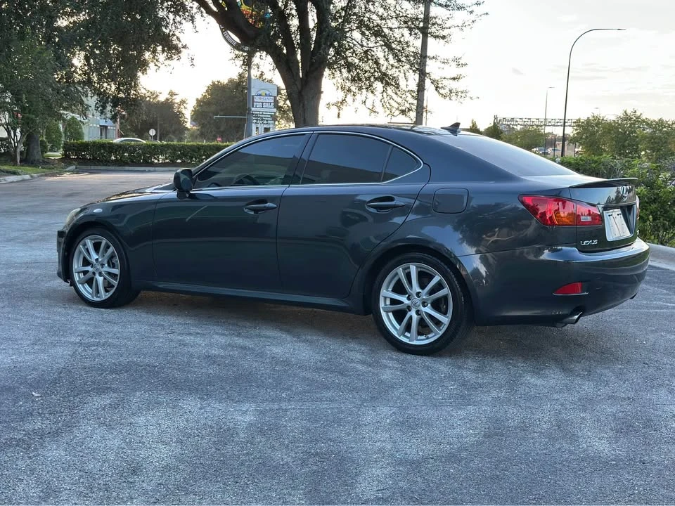 2007 Lexus IS 2nd Gen - Image 7 of 20