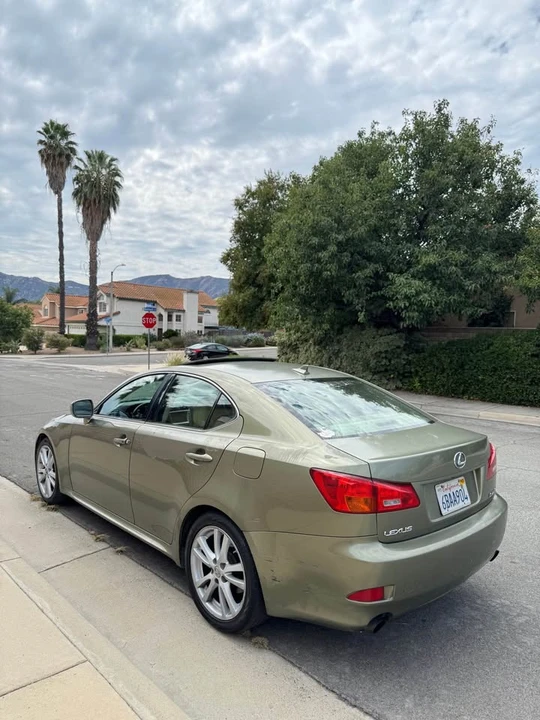 2007 Lexus IS 2nd Gen - Image 4 of 6