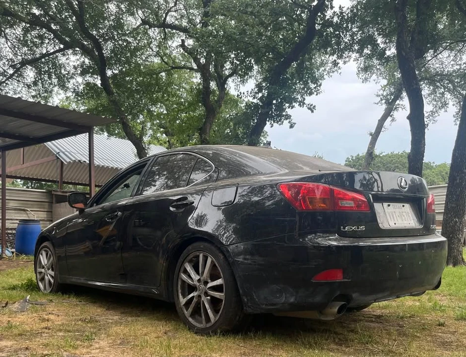 2007 Lexus IS 2nd Gen - Image 3 of 6
