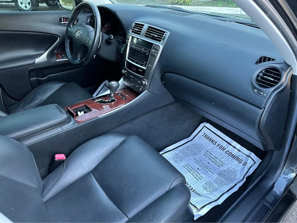 2007 Lexus IS 2nd Gen - Image 12 of 20